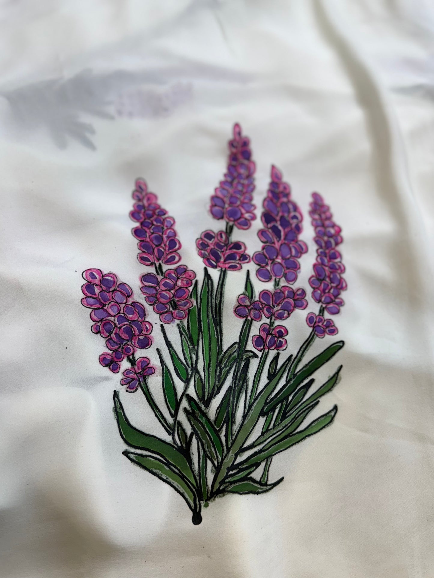 Quiet Bloom – Lavender on Cream