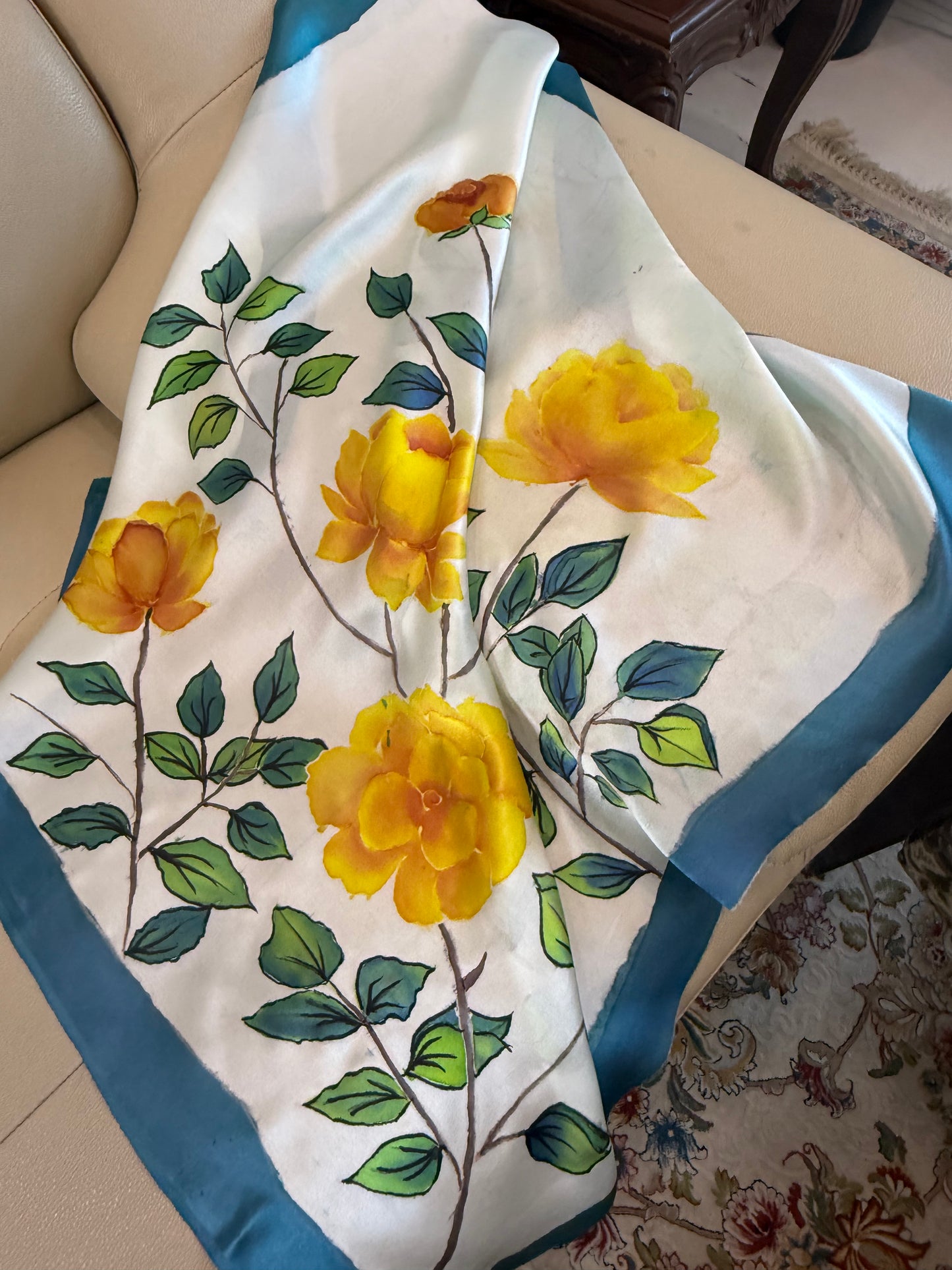 Sunny Yellow Roses - Scarf