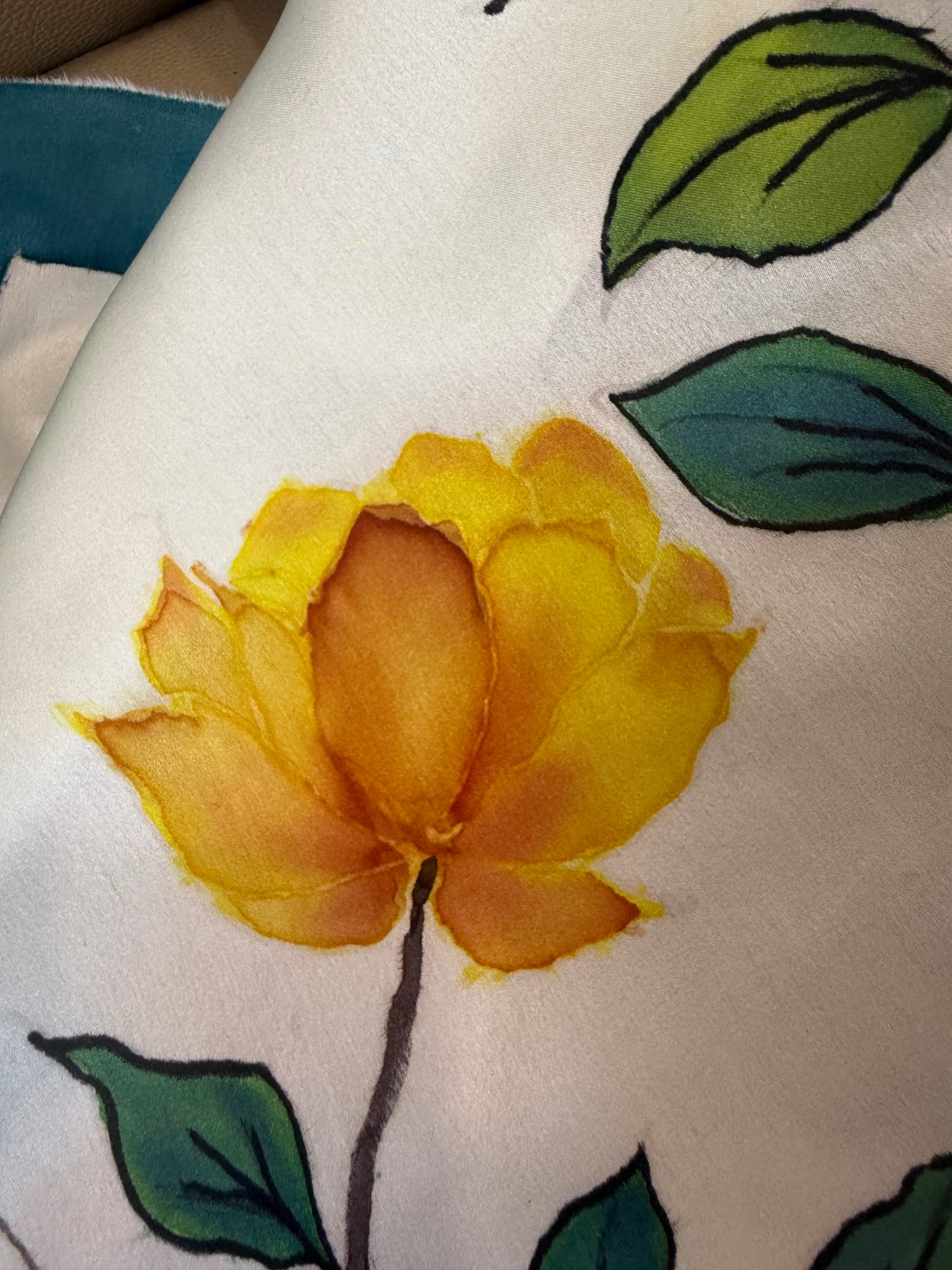 Sunny Yellow Roses - Scarf