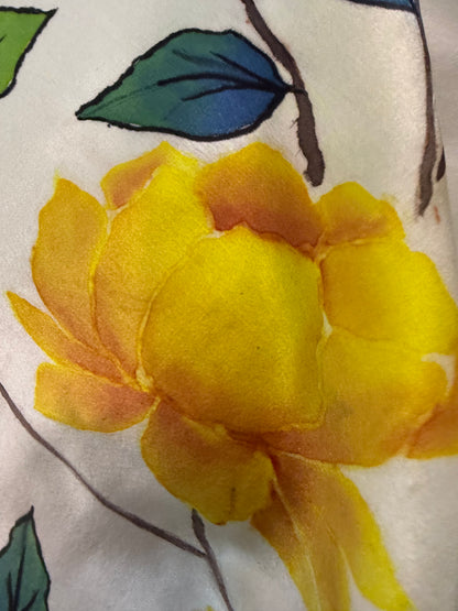 Sunny Yellow Roses - Scarf