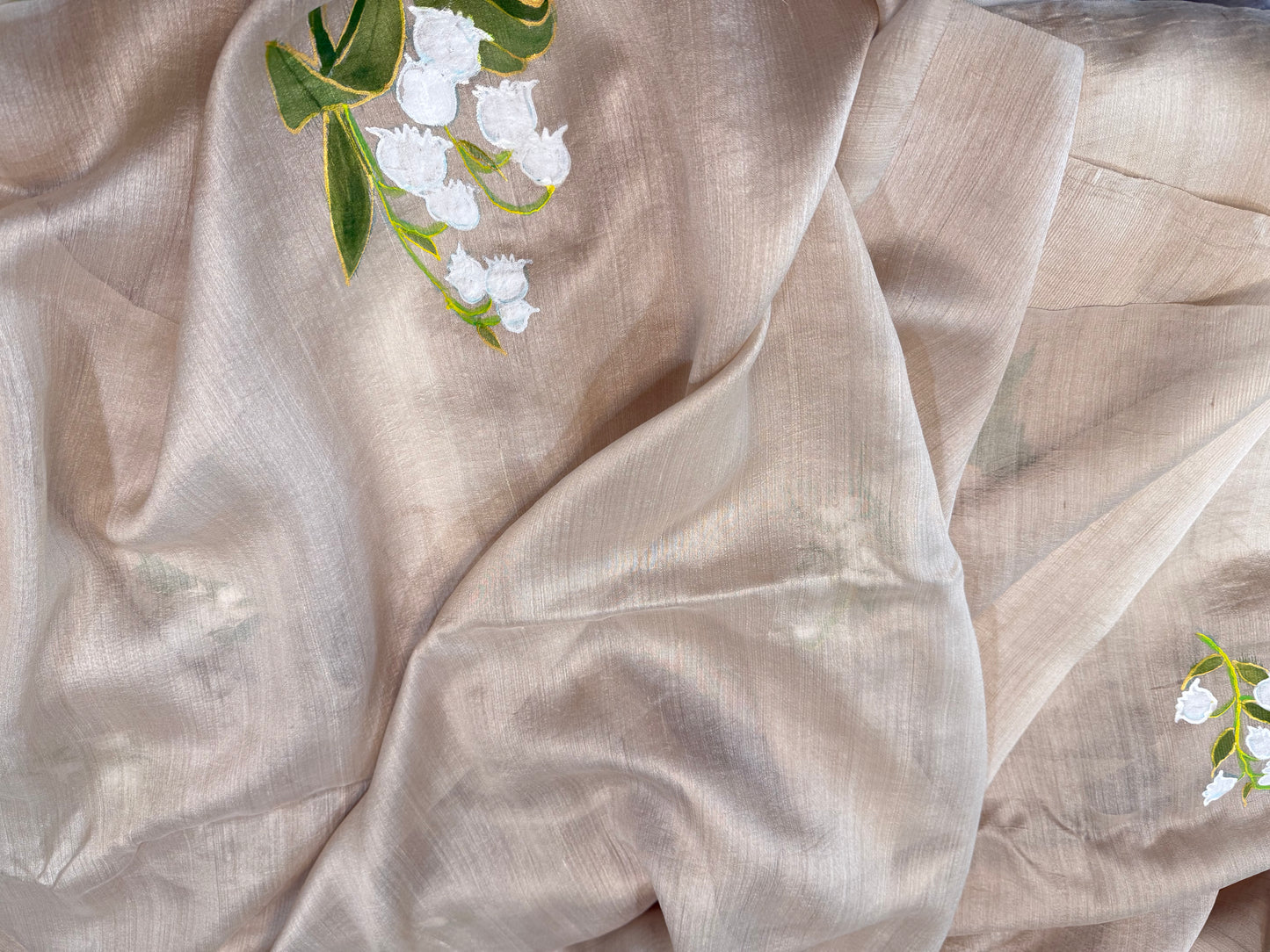 BELL FLOWER DRIFT-HANDPAINTED BHAGALPURI SAREE